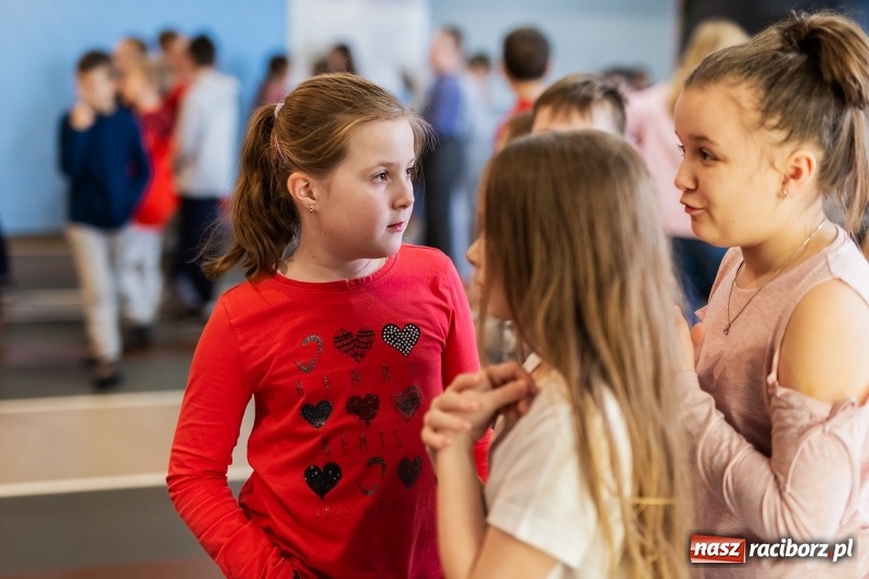 Zdjęcie w galerii na portalu naszraciborz.pl: Turniej kręglarski w ramach akcji Zima w Mieście wiadomości z regionu