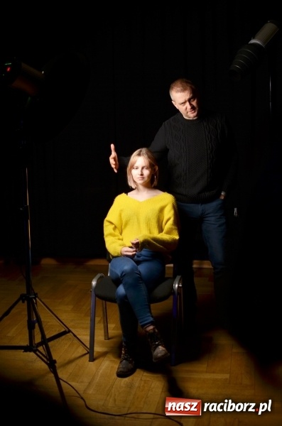 Zdjęcie w galerii na portalu naszraciborz.pl: Ferie w RCK. Mariusz Gross uczył fotografii wiadomości z regionu