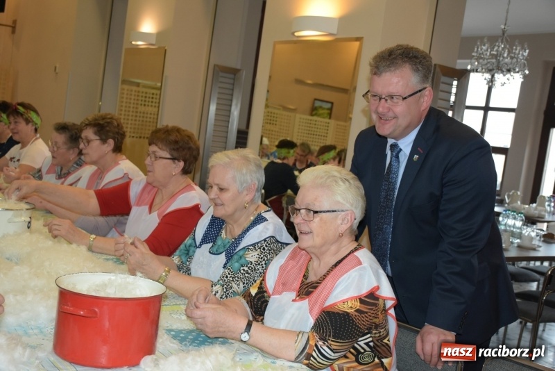 Zdjęcie w galerii na portalu naszraciborz.pl: W Tworkowie zaś furgało piyrze...  wiadomości z regionu