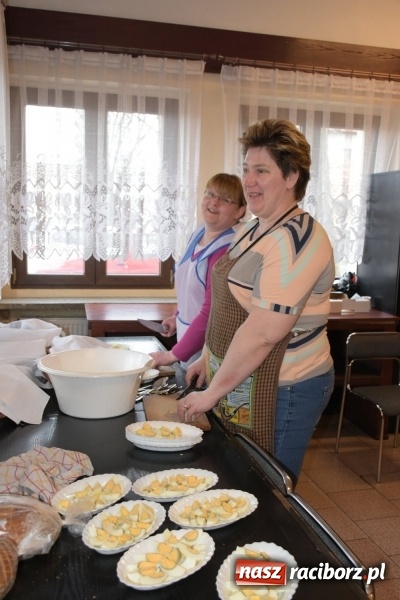Zdjęcie w galerii na portalu naszraciborz.pl: W Tworkowie zaś furgało piyrze...  wiadomości z regionu
