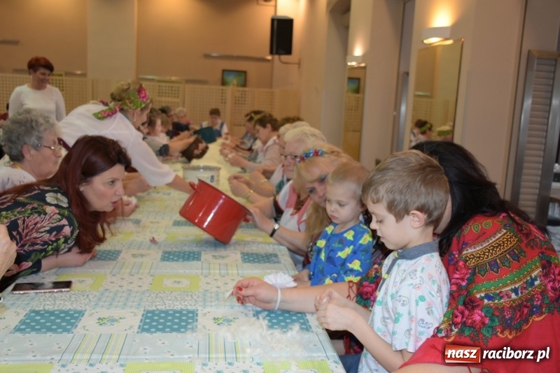 Zdjęcie w galerii na portalu naszraciborz.pl: W Tworkowie zaś furgało piyrze...  wiadomości z regionu