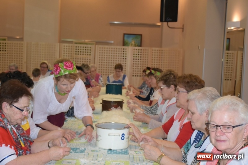 Zdjęcie w galerii na portalu naszraciborz.pl: W Tworkowie zaś furgało piyrze...  wiadomości z regionu