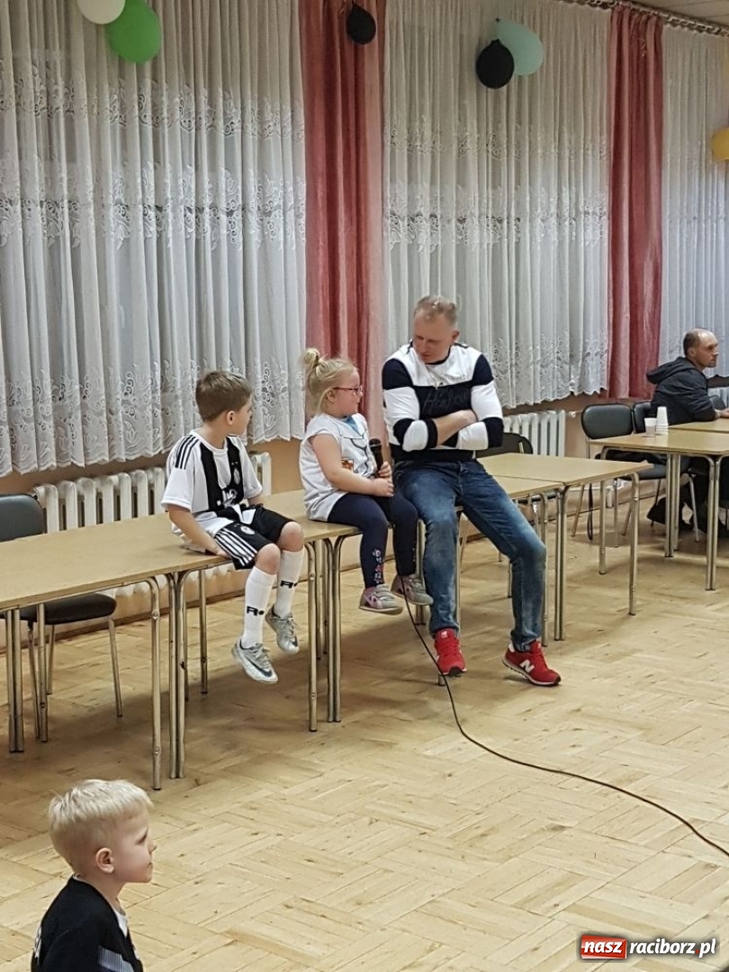 Zdjęcie w galerii na portalu naszraciborz.pl: Księżniczki i potwory w Bojanowie, czyli bal przebierańców w Domu Kultury wiadomości z regionu