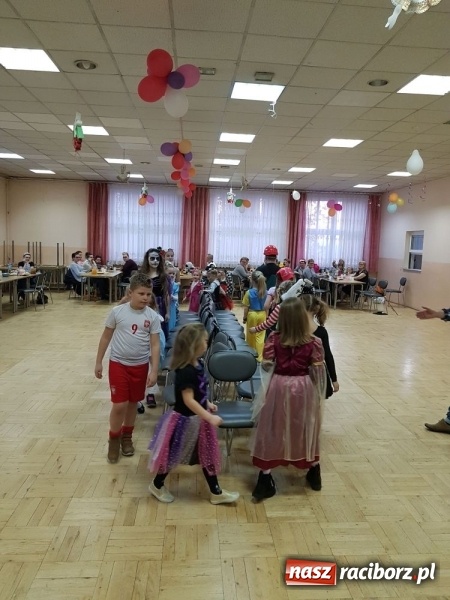 Zdjęcie w galerii na portalu naszraciborz.pl: Księżniczki i potwory w Bojanowie, czyli bal przebierańców w Domu Kultury wiadomości z regionu