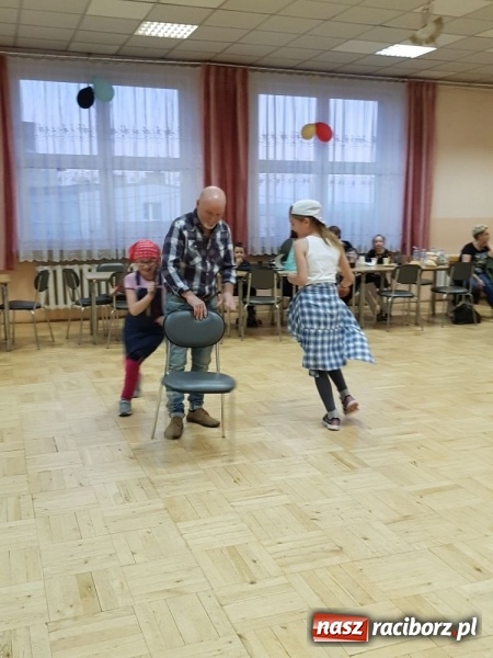 Zdjęcie w galerii na portalu naszraciborz.pl: Księżniczki i potwory w Bojanowie, czyli bal przebierańców w Domu Kultury wiadomości z regionu