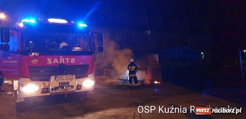 Zdjęcie w galerii na portalu naszraciborz.pl: Rozpoczął się sezon na… wypalanie traw wiadomości z regionu