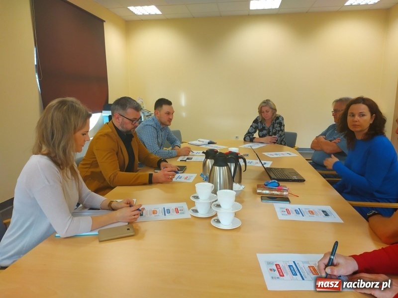 Zdjęcie w galerii na portalu naszraciborz.pl: Miasto i powiat partnerem Zlatej Tretry  wiadomości z regionu