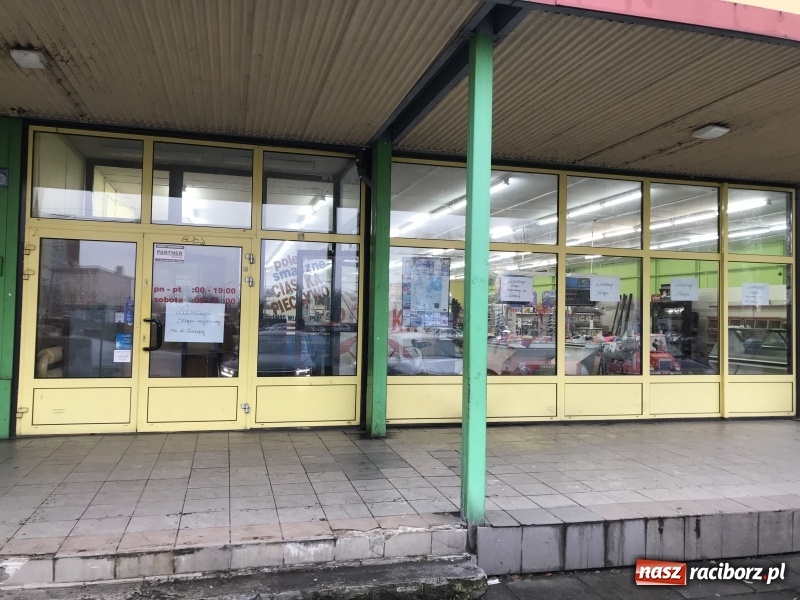 Zdjęcie w galerii na portalu naszraciborz.pl: Napis z Berlinioka odnowiony. W poniedziałek montaż w nowym miejscu wiadomości z regionu