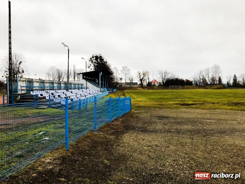 Zdjęcie w galerii na portalu naszraciborz.pl: Srebrna reaktywacja. Prezydent wysyła na Unię geodetów  wiadomości z regionu