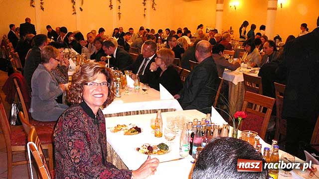 Zdjęcie w galerii na portalu naszraciborz.pl: O biznesie przy kolacji wiadomości z regionu