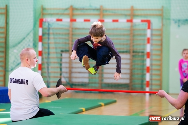 Zdjęcie w galerii na portalu naszraciborz.pl: Maraton Akrobatyczny w Arenie Rafako wiadomości z regionu