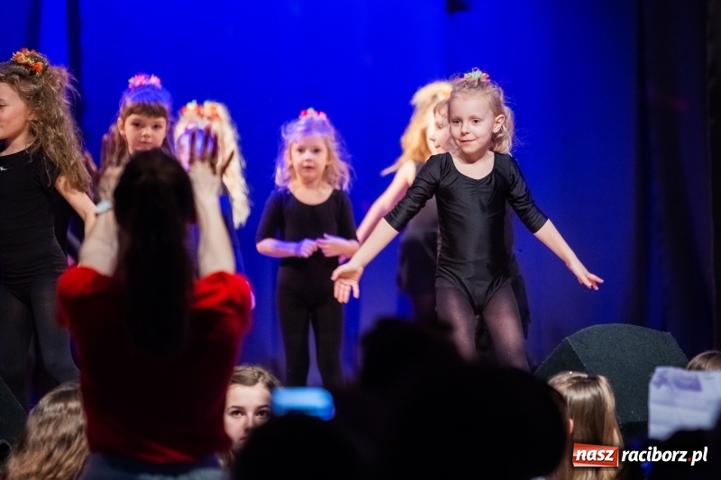 Zdjęcie w galerii na portalu naszraciborz.pl: Vaiana zwieńczeniem zimowych warsztatów w Młodzieżowym Domu Kultury wiadomości z regionu