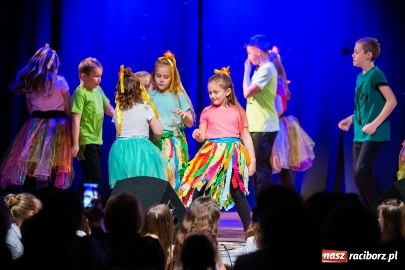 Zdjęcie w galerii na portalu naszraciborz.pl: Vaiana zwieńczeniem zimowych warsztatów w Młodzieżowym Domu Kultury wiadomości z regionu