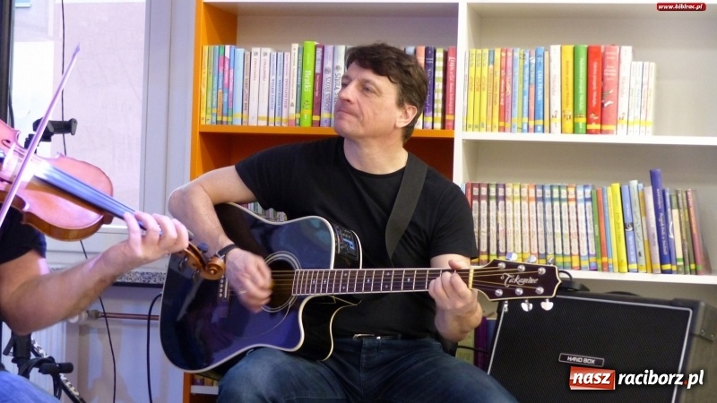 Zdjęcie w galerii na portalu naszraciborz.pl: Koncert CARRANTUOHILL & Bob Bales w raciborskiej bibliotece  wiadomości z regionu