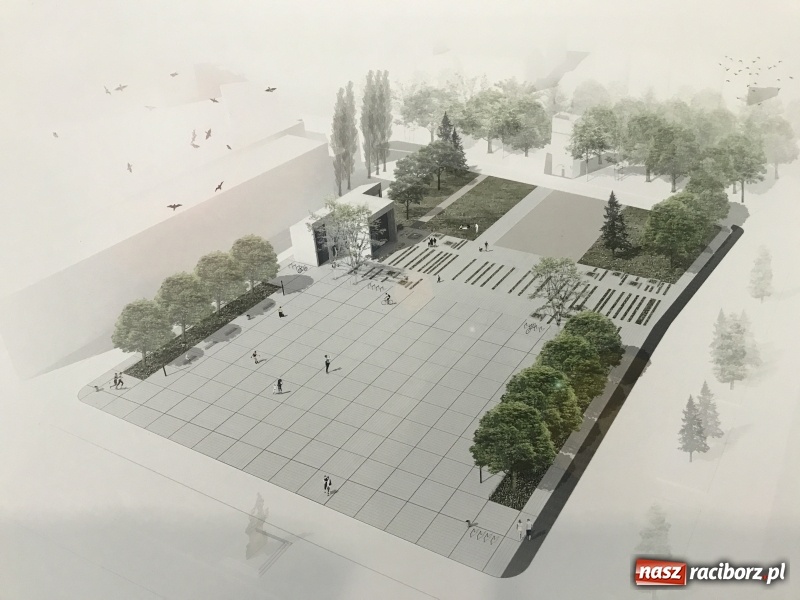 Zdjęcie w galerii na portalu naszraciborz.pl: Czy Jacek Wojciechowicz zdejmie klątwę z placu Długosza? wiadomości z regionu