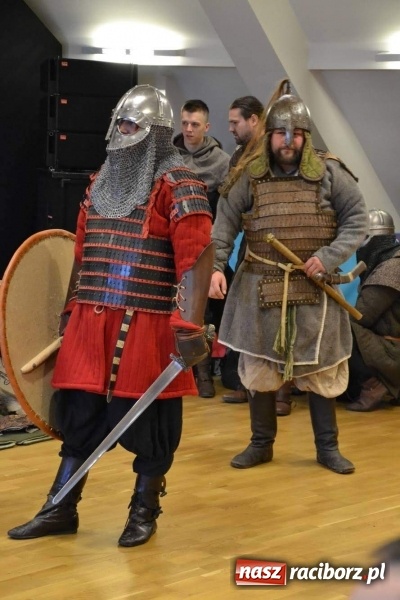 Zdjęcie w galerii na portalu naszraciborz.pl: Drengowie na finał ferii na zamku  wiadomości z regionu