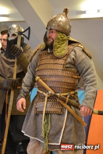 Zdjęcie w galerii na portalu naszraciborz.pl: Drengowie na finał ferii na zamku  wiadomości z regionu