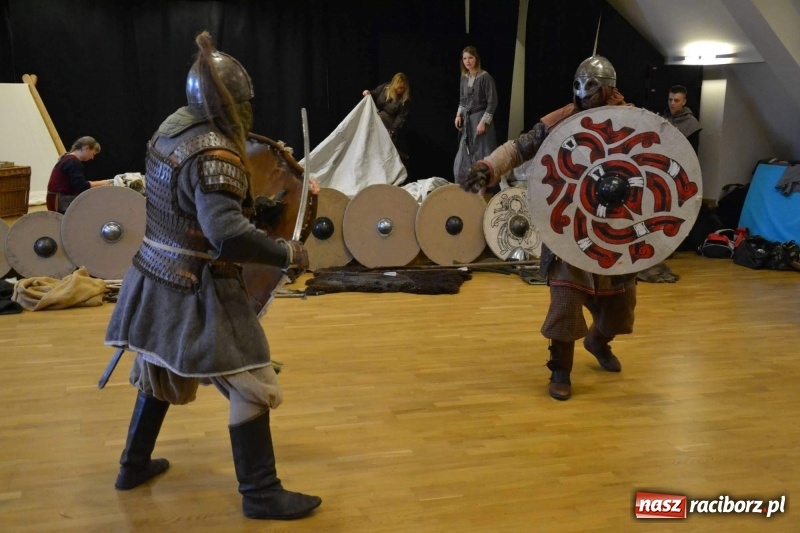 Zdjęcie w galerii na portalu naszraciborz.pl: Drengowie na finał ferii na zamku  wiadomości z regionu