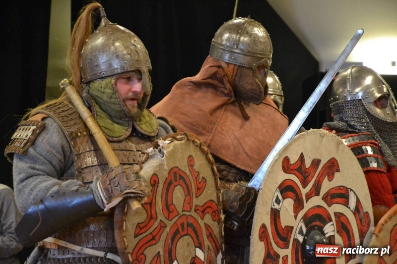 Zdjęcie w galerii na portalu naszraciborz.pl: Drengowie na finał ferii na zamku  wiadomości z regionu