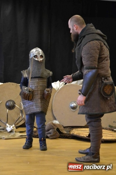 Zdjęcie w galerii na portalu naszraciborz.pl: Drengowie na finał ferii na zamku  wiadomości z regionu