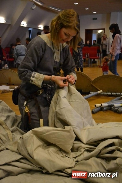 Zdjęcie w galerii na portalu naszraciborz.pl: Drengowie na finał ferii na zamku  wiadomości z regionu