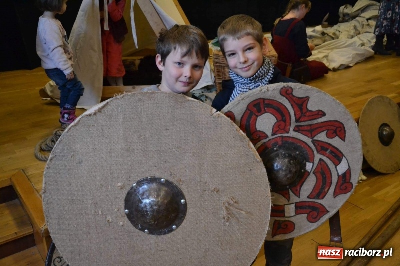 Zdjęcie w galerii na portalu naszraciborz.pl: Drengowie na finał ferii na zamku  wiadomości z regionu