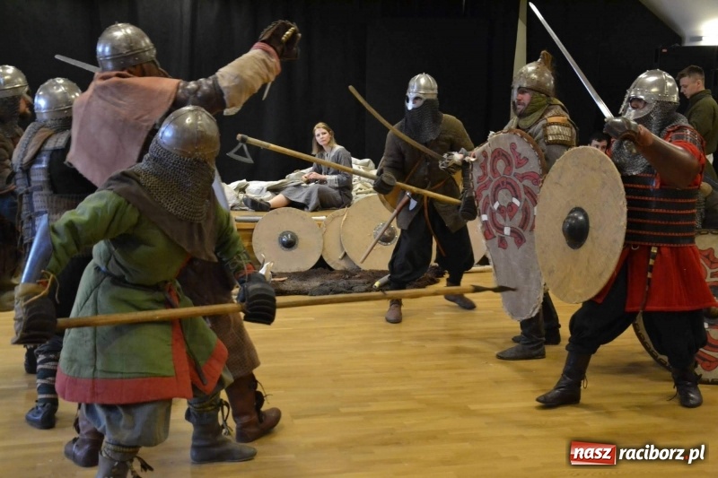 Zdjęcie w galerii na portalu naszraciborz.pl: Drengowie na finał ferii na zamku  wiadomości z regionu