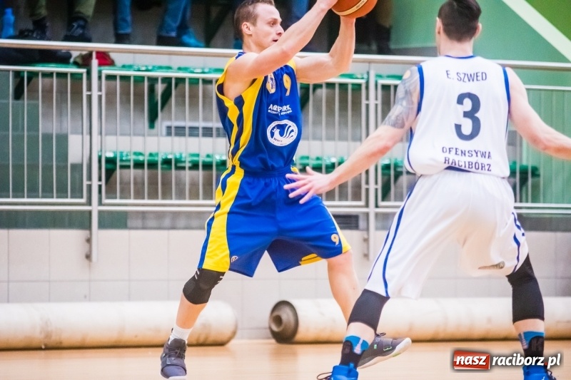 Zdjęcie w galerii na portalu naszraciborz.pl: Koszykówka: Ofensywa zmiażdżyła brzeską Stal wiadomości z regionu