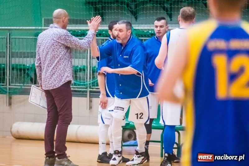 Zdjęcie w galerii na portalu naszraciborz.pl: Koszykówka: Ofensywa zmiażdżyła brzeską Stal wiadomości z regionu