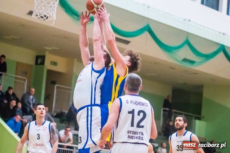 Zdjęcie w galerii na portalu naszraciborz.pl: Koszykówka: Ofensywa zmiażdżyła brzeską Stal wiadomości z regionu