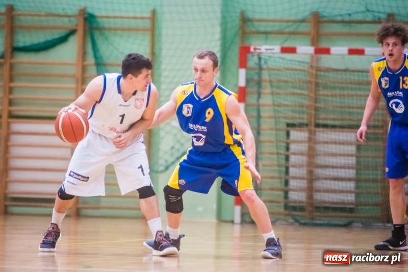 Zdjęcie w galerii na portalu naszraciborz.pl: Koszykówka: Ofensywa zmiażdżyła brzeską Stal wiadomości z regionu