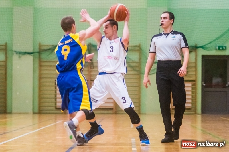 Zdjęcie w galerii na portalu naszraciborz.pl: Koszykówka: Ofensywa zmiażdżyła brzeską Stal wiadomości z regionu