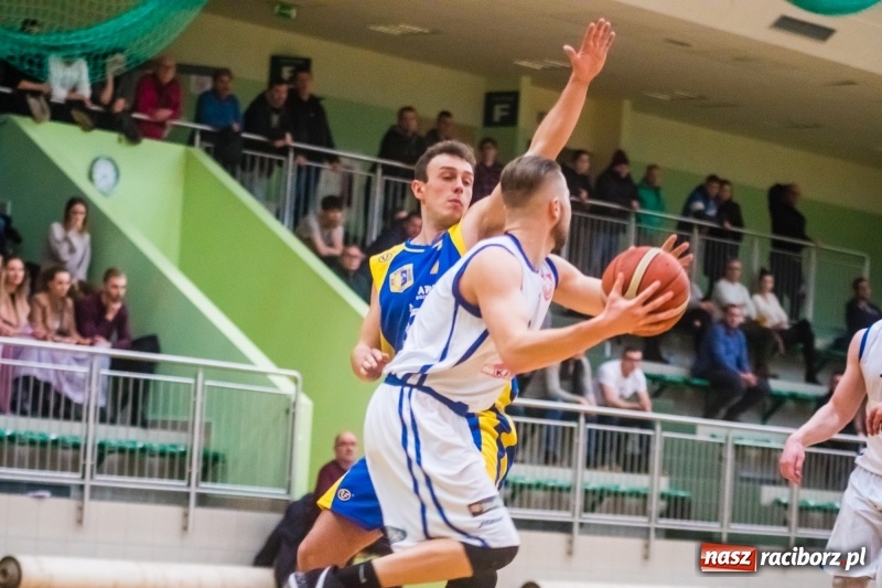 Zdjęcie w galerii na portalu naszraciborz.pl: Koszykówka: Ofensywa zmiażdżyła brzeską Stal wiadomości z regionu