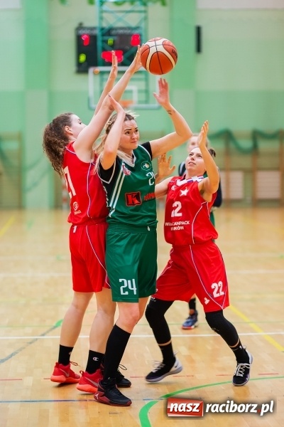 Zdjęcie w galerii na portalu naszraciborz.pl: Biała Gwiazda lepsza od raciborzanek. Zdecydowała trzecia kwarta wiadomości z regionu