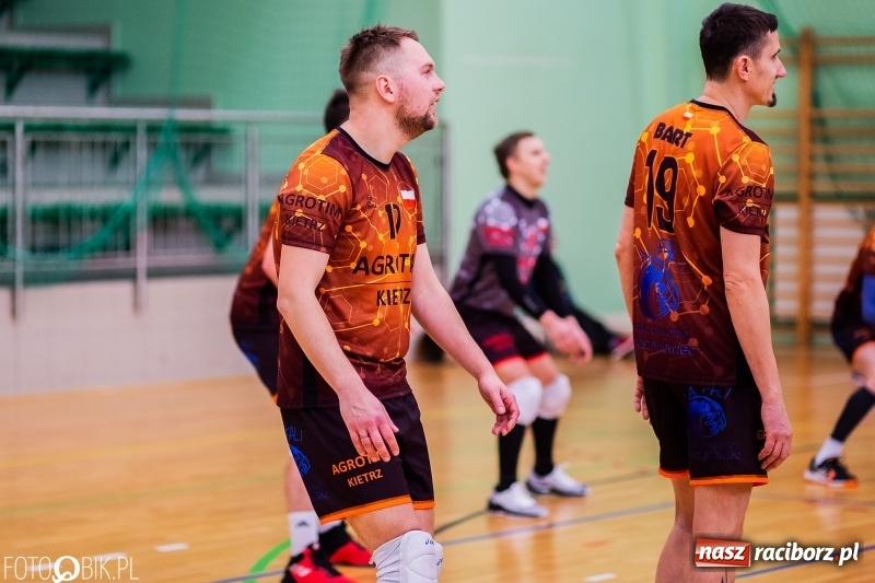 Zdjęcie w galerii na portalu naszraciborz.pl: RLPS: Gładkie zwycięstwo Leśnej Perły wiadomości z regionu