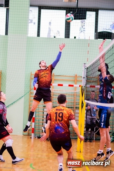 Zdjęcie w galerii na portalu naszraciborz.pl: RLPS: Gładkie zwycięstwo Leśnej Perły wiadomości z regionu