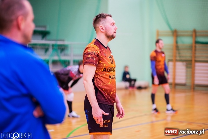 Zdjęcie w galerii na portalu naszraciborz.pl: RLPS: Gładkie zwycięstwo Leśnej Perły wiadomości z regionu