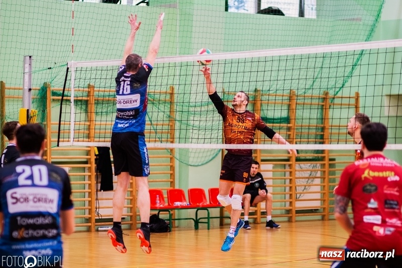 Zdjęcie w galerii na portalu naszraciborz.pl: RLPS: Gładkie zwycięstwo Leśnej Perły wiadomości z regionu