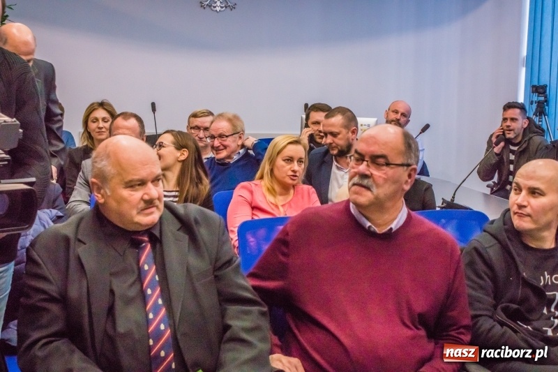 Zdjęcie w galerii na portalu naszraciborz.pl: Rakieta i czyste powietrze, czyli 100 dni prezydenta Dariusza Polowego  wiadomości z regionu