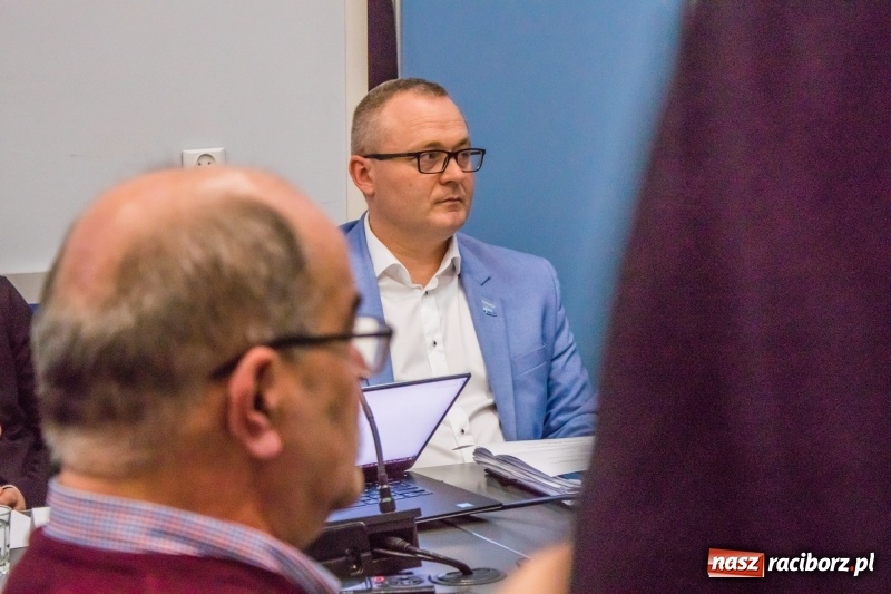 Zdjęcie w galerii na portalu naszraciborz.pl: Rakieta i czyste powietrze, czyli 100 dni prezydenta Dariusza Polowego  wiadomości z regionu