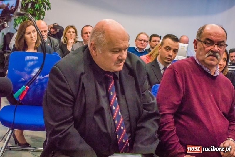 Zdjęcie w galerii na portalu naszraciborz.pl: Rakieta i czyste powietrze, czyli 100 dni prezydenta Dariusza Polowego  wiadomości z regionu