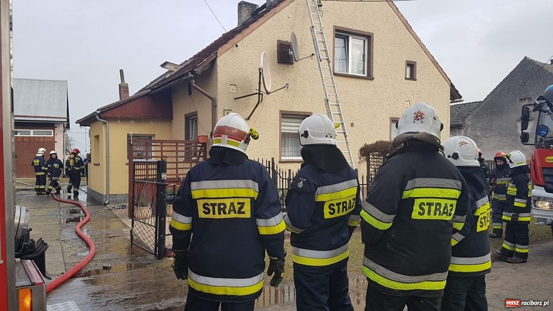 Zdjęcie w galerii na portalu naszraciborz.pl: Szybka interwencja strażaków uratowała dom FOTO wiadomości z regionu