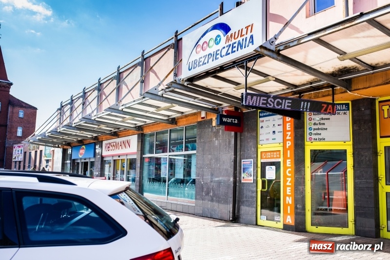 Zdjęcie w galerii na portalu naszraciborz.pl: MULTI UBEZPIECZENIA z 1 miejscem w Raciborzu w ogólnopolskim plebiscycie wiadomości z regionu