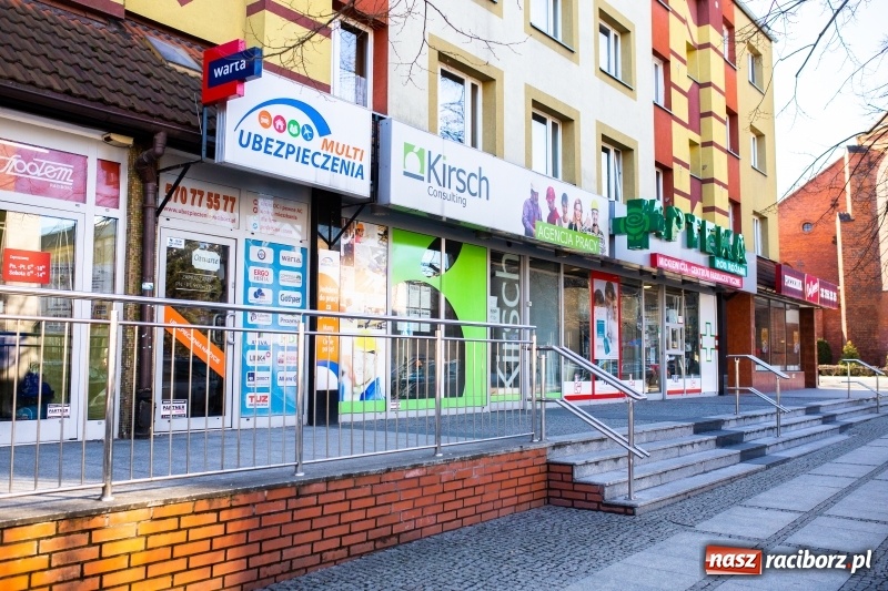 Zdjęcie w galerii na portalu naszraciborz.pl: MULTI UBEZPIECZENIA z 1 miejscem w Raciborzu w ogólnopolskim plebiscycie wiadomości z regionu