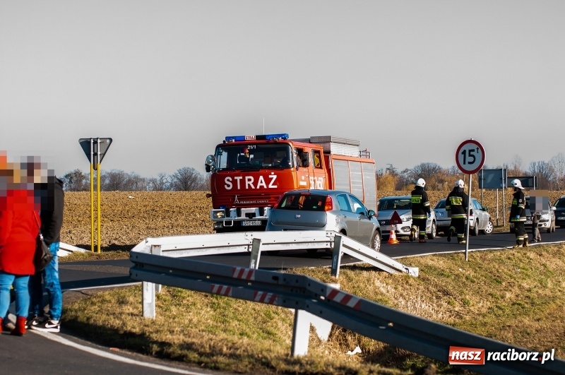 Zdjęcie w galerii na portalu naszraciborz.pl: 85-letni kierowca spowodował kolizję na drodze do Samborowic FOTO wiadomości z regionu