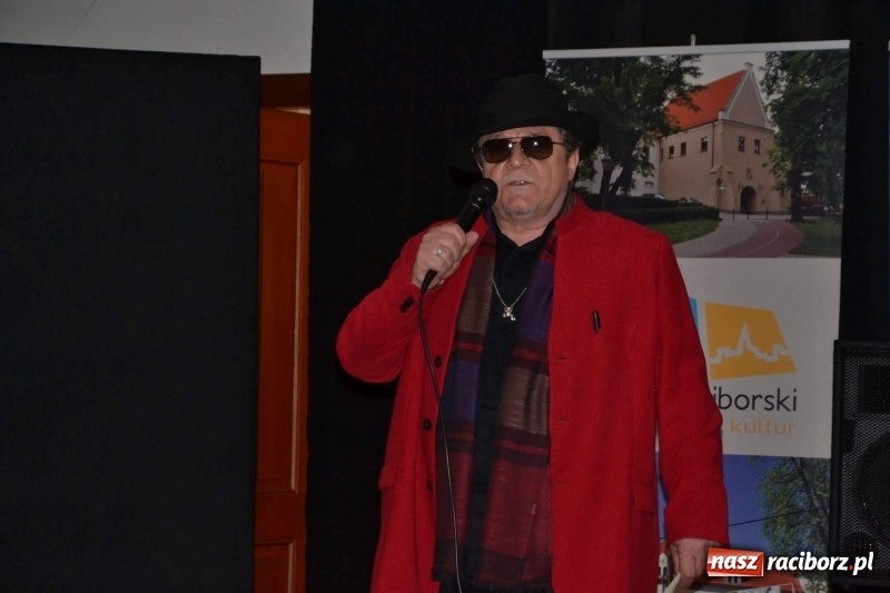 Zdjęcie w galerii na portalu naszraciborz.pl: Koncert Jimmy Burns’ Birthday Party na Zamku Piastowskim za nami  wiadomości z regionu