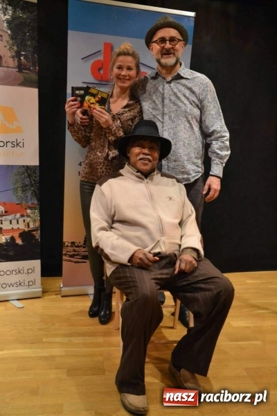 Zdjęcie w galerii na portalu naszraciborz.pl: Koncert Jimmy Burns’ Birthday Party na Zamku Piastowskim za nami  wiadomości z regionu