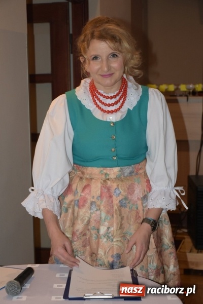 Zdjęcie w galerii na portalu naszraciborz.pl: Bez liczenia kalorii. Pół tysiąca pączków na tłustym czwartku w Tworkowie  wiadomości z regionu