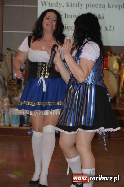 Zdjęcie w galerii na portalu naszraciborz.pl: Bez liczenia kalorii. Pół tysiąca pączków na tłustym czwartku w Tworkowie  wiadomości z regionu