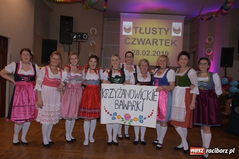 Zdjęcie w galerii na portalu naszraciborz.pl: Bez liczenia kalorii. Pół tysiąca pączków na tłustym czwartku w Tworkowie  wiadomości z regionu